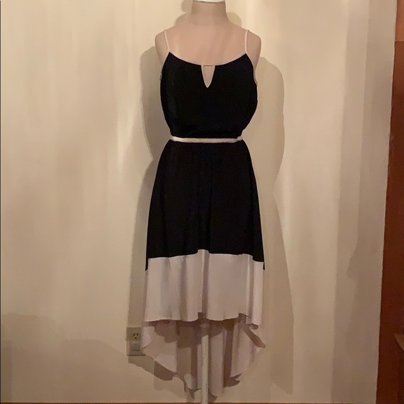 Willow & Clay Black/Cream Colorblock Midi Dress, M - Picture 8 of 16